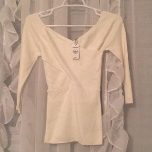 NWT Twist front express sweater